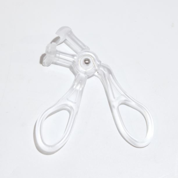 eyelash curler